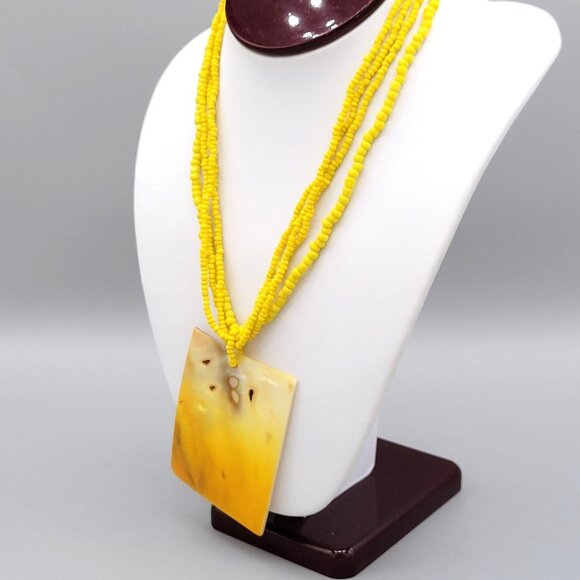 Yellow Beaded Necklace Multi Strand Rectangular Dyed Mother of Pearl Pendant - Picture 2 of 9